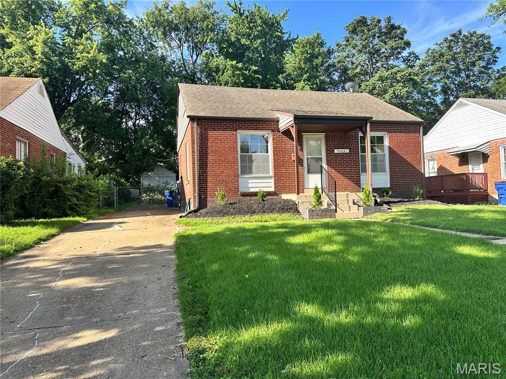 Photo of 9424 Corregidor Drive St Louis MO 63134