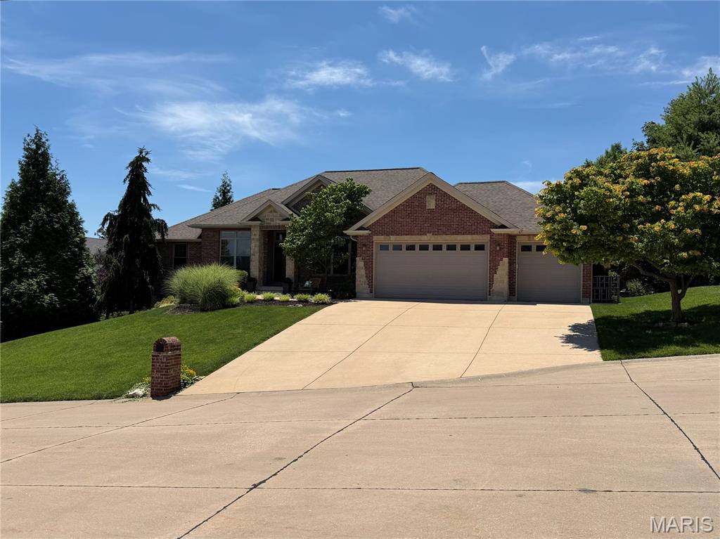 Photo of 2334 Silver Crest Court Washington MO 63090
