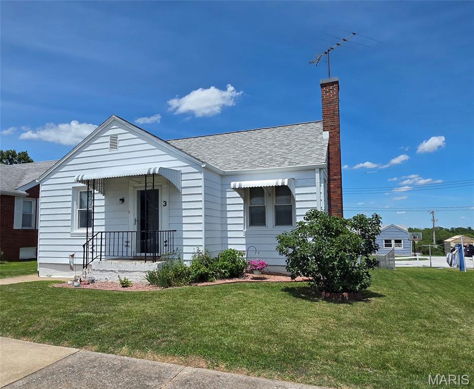 Photo of 3 Washington Boulevard Chester IL 62233