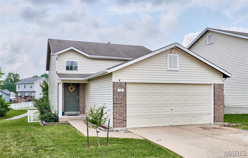 Photo of 16 Ramblewood Court Wentzville MO 63385