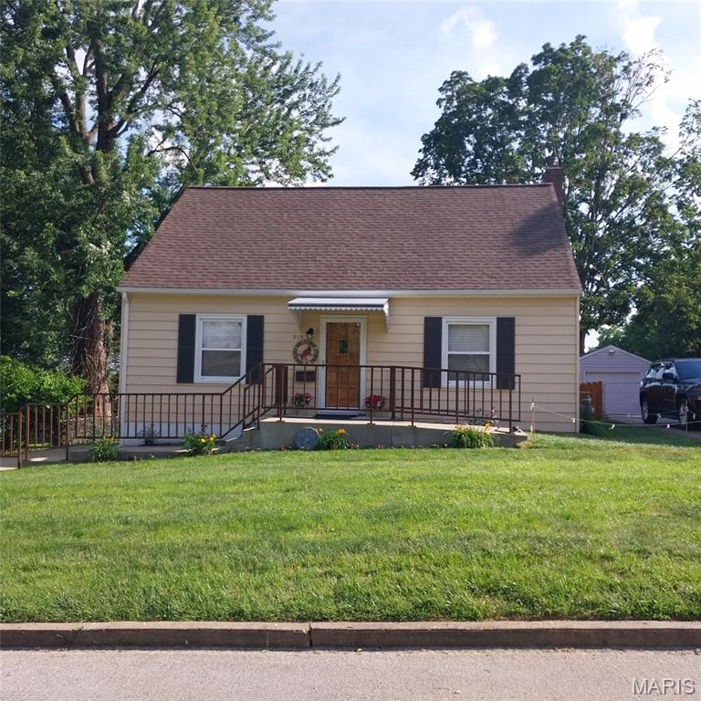 Photo of 915 McDonough Street St Charles MO 63301