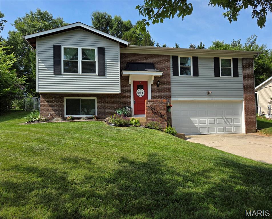 Photo of 1382 Premio Drive Fenton MO 63026