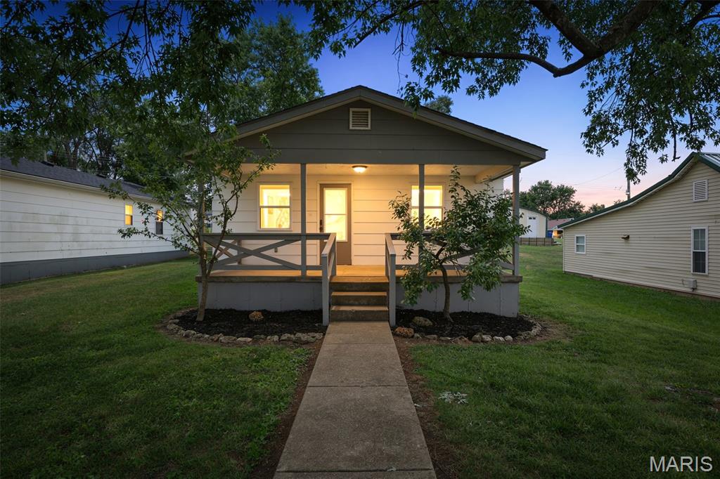 Photo of 405 S Jackson Street Desloge MO 63601