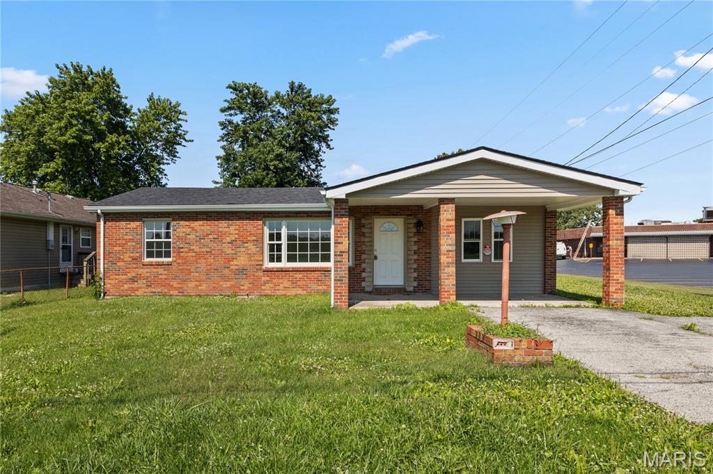 Photo of 4219 Old Alton Road Granite City IL 62040