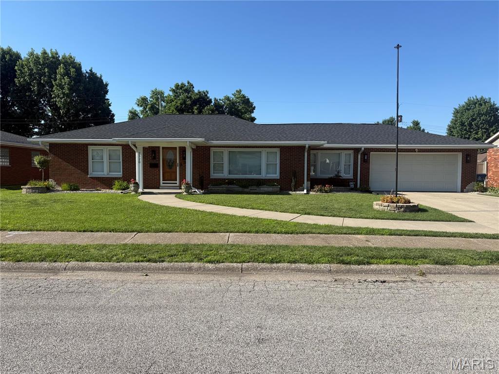 Photo of 2320 Saint Bernard Avenue Granite City IL 62040