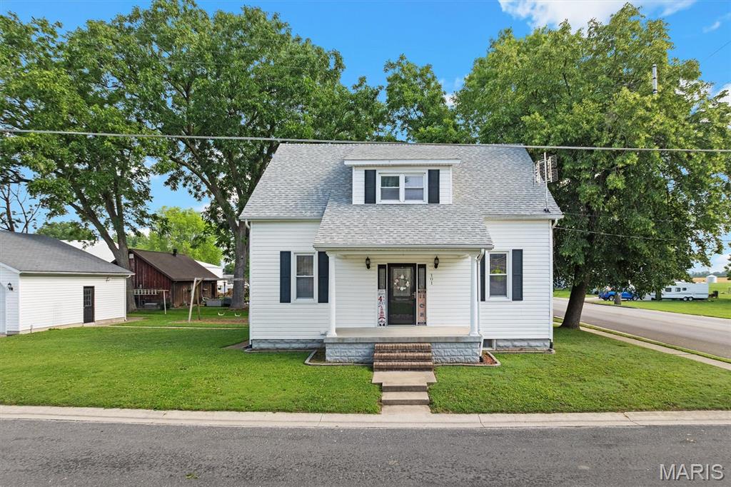 Photo of 101 W Hendricks Street Albers IL 62215