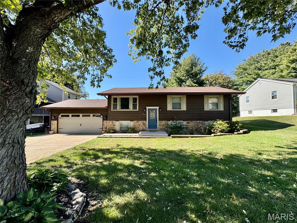 Photo of 2315 Williams Street Maryville IL 62062