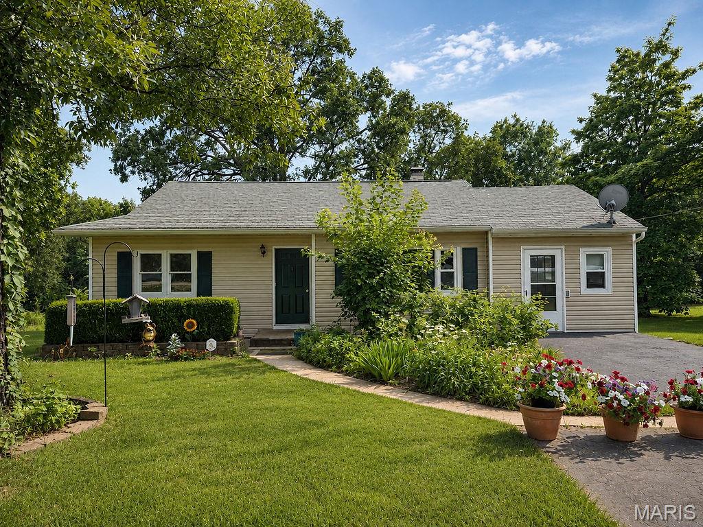 Photo of 4950 State Road Y De Soto MO 63020