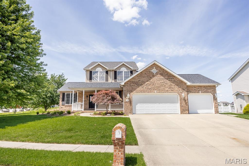 Photo of 301 Whetstone Lane Mascoutah IL 62258