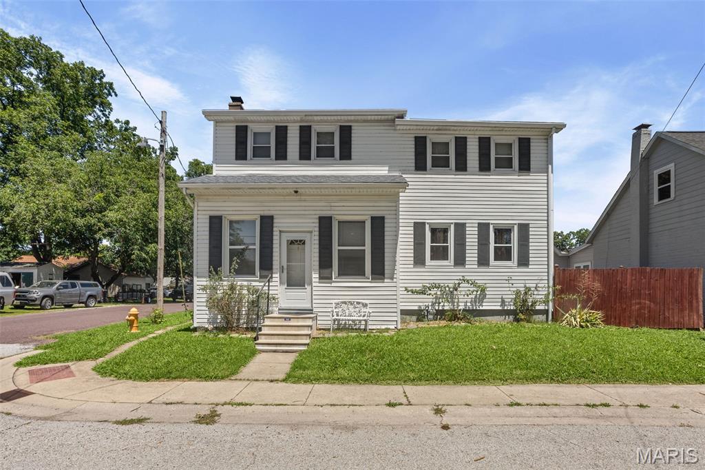Photo of 323 W Church Street Mascoutah IL 62258