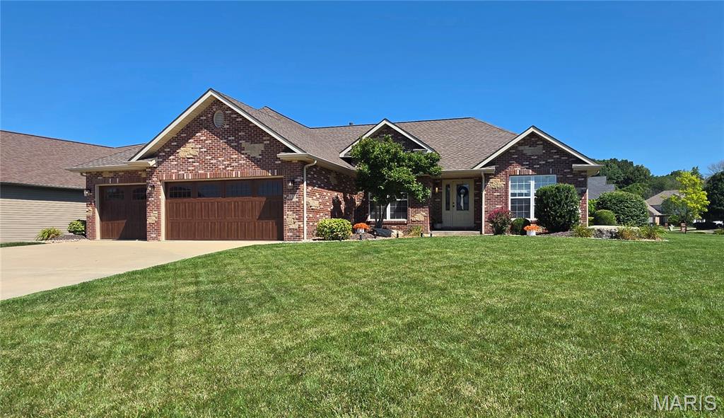 Photo of 137 Stonebridge Bluff Drive Maryville IL 62062