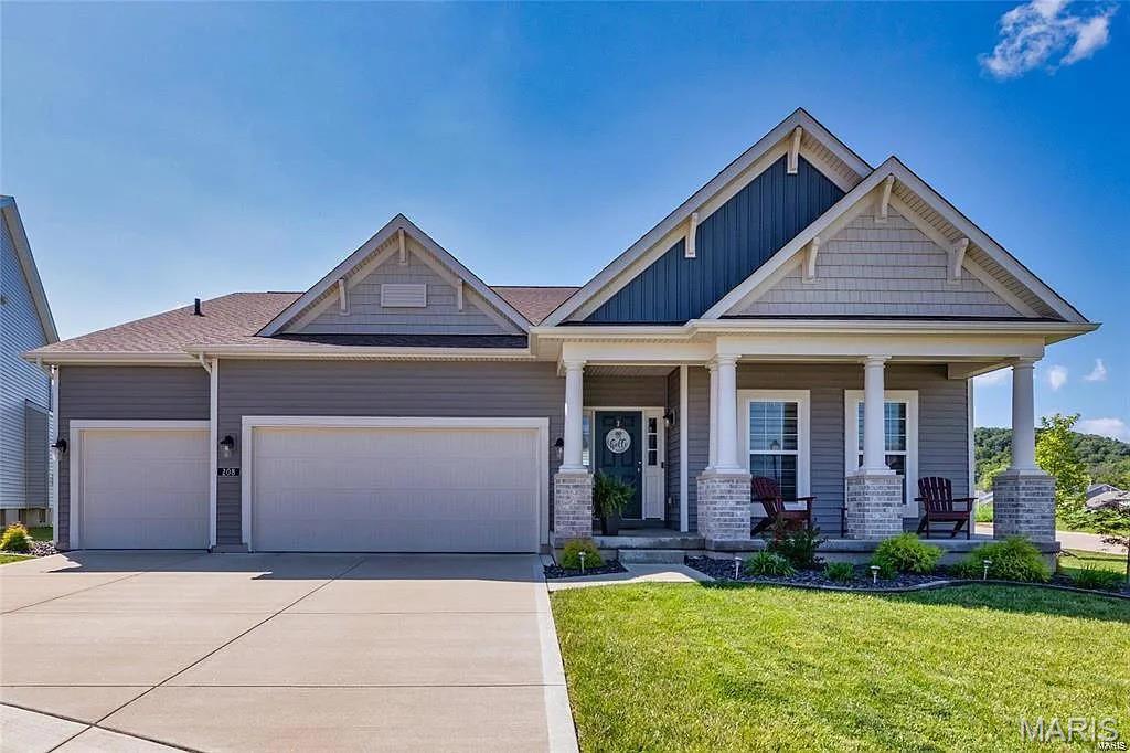 Photo of 208 Willow Ridge Court Eureka MO 63025