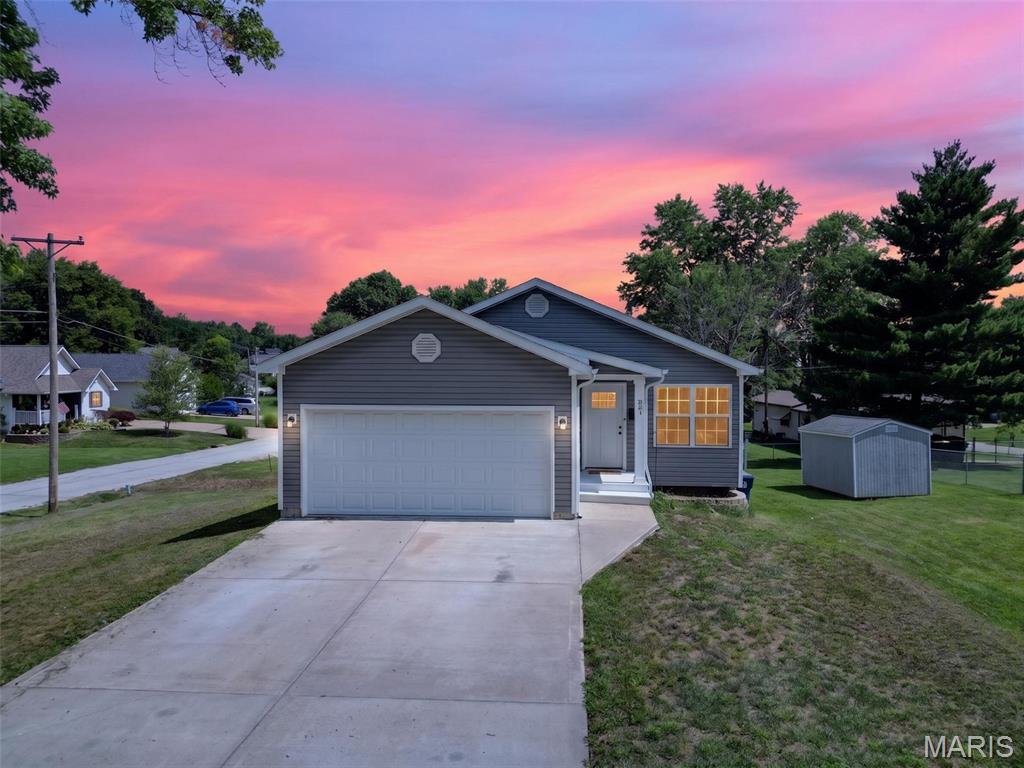 Photo of 621 Johannaber Street Warrenton MO 63383