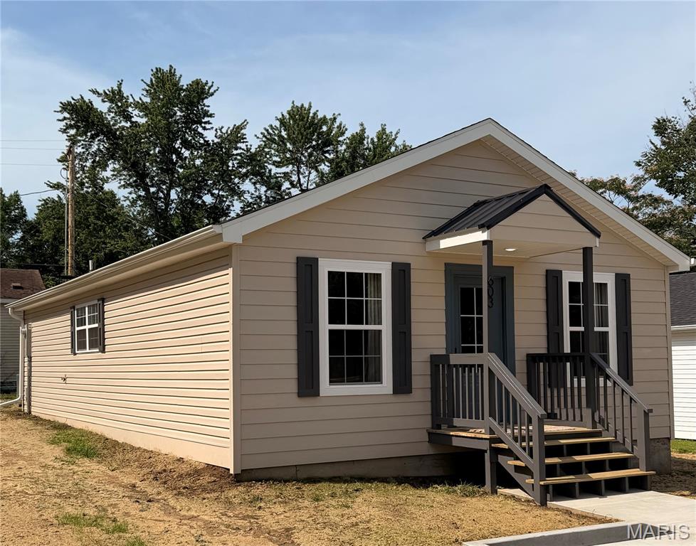 Photo of 603 Court Street Bloomfield MO 63825