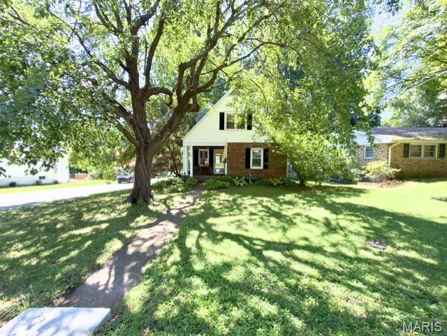 Photo of 280 N Castello Street Florissant MO 63031