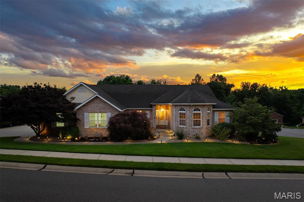 Photo of 123 Kingsbrooke Boulevard Glen Carbon IL 62034