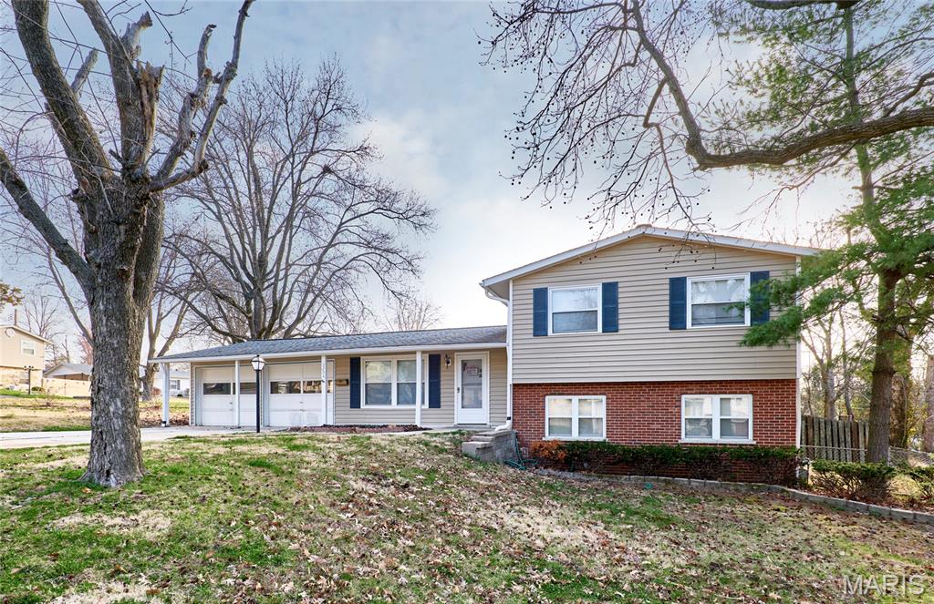 Photo of 3204 Bristol Hall Drive Bridgeton MO 63044