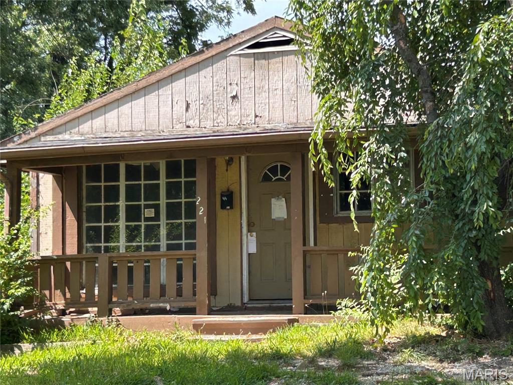 Photo of 221 Roderick Drive St Louis MO 63137