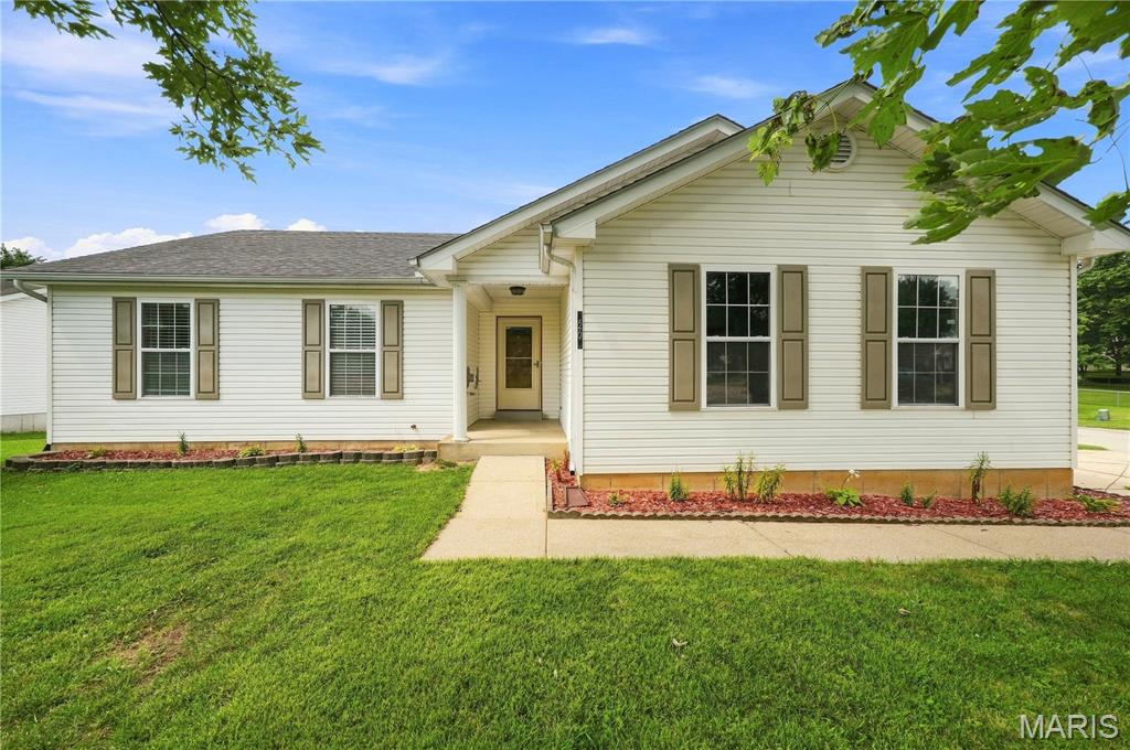 Photo of 4208 NW Point Drive House Springs MO 63051