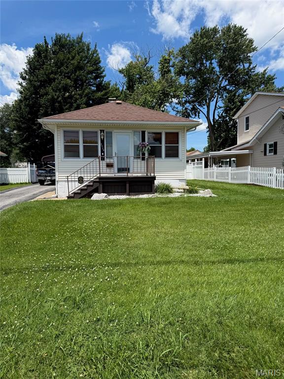 Photo of 3504 Omega Street Alton IL 62002