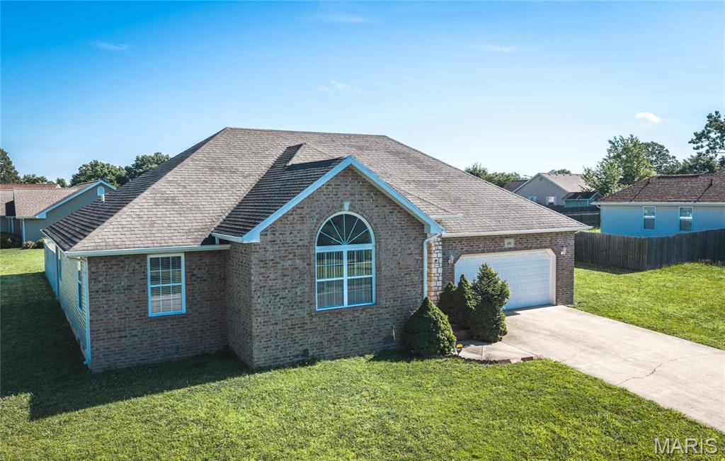 Photo of 120 Mesa Drive Waynesville MO 65583