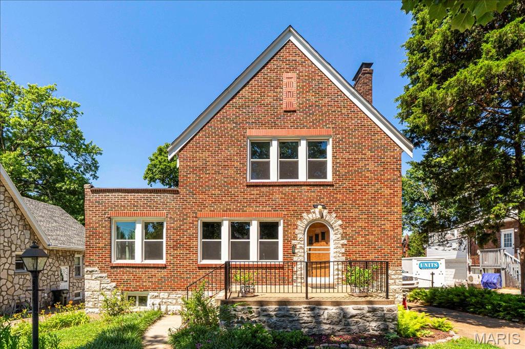 Photo of 3057 Delavan Drive Bel-nor MO 63121