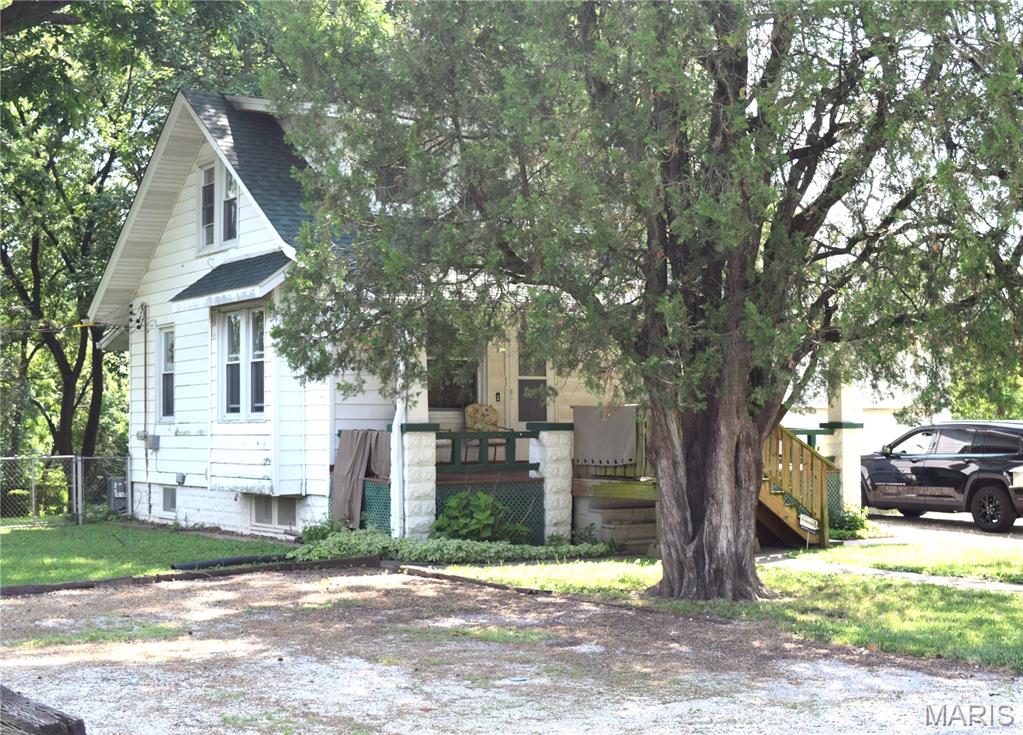 Photo of 1415 4th Avenue Belleville IL 62220