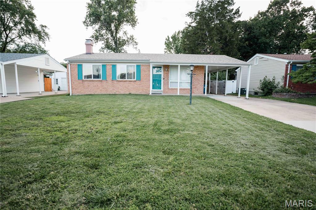 Photo of 2845 Sugar Tree Lane Maryland Heights MO 63043