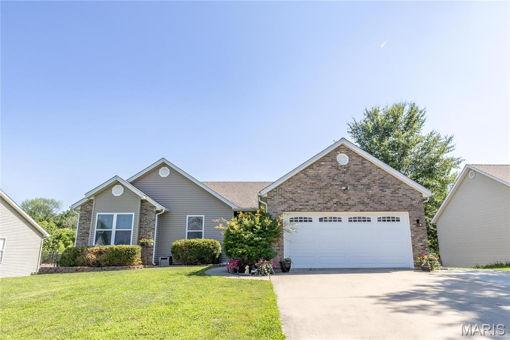 Photo of 206 Pleasant Lake Court Jackson MO 63755