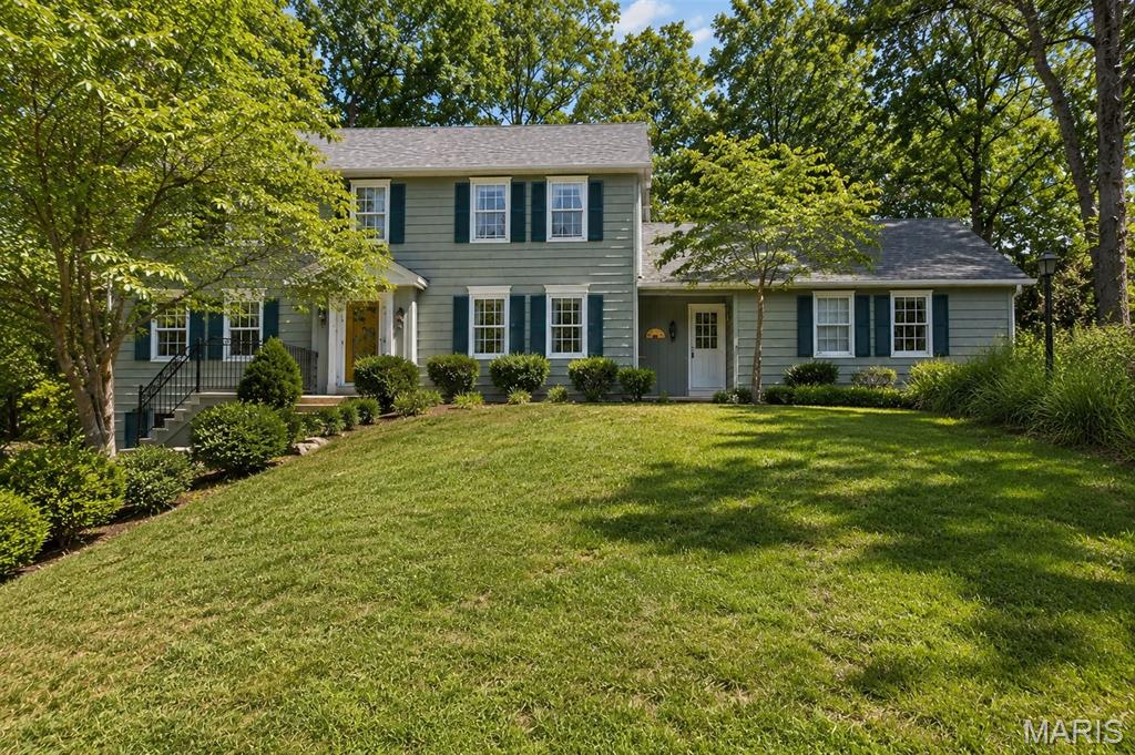 Photo of 12819 Huntercreek Road Des Peres MO 63131