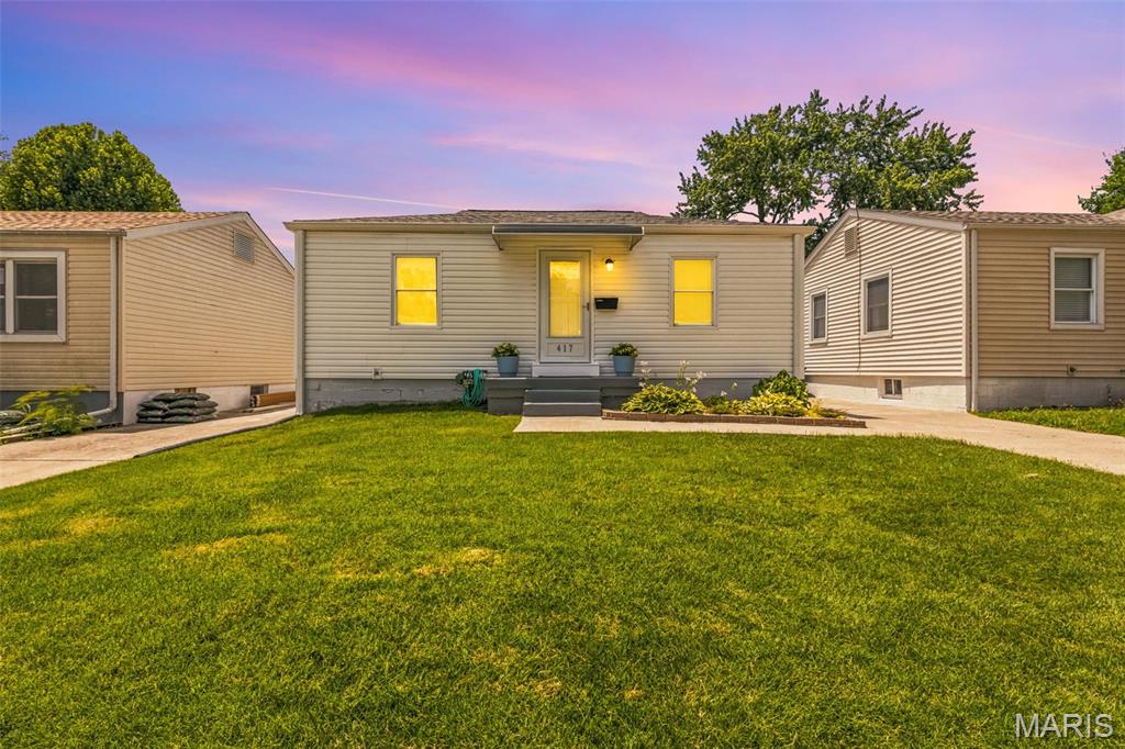 Photo of 417 Tower Grove Place St Charles MO 63301
