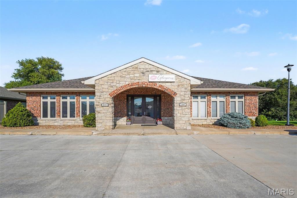 Photo of 213 and 215 Creekside Office Drive Wentzville MO 63385
