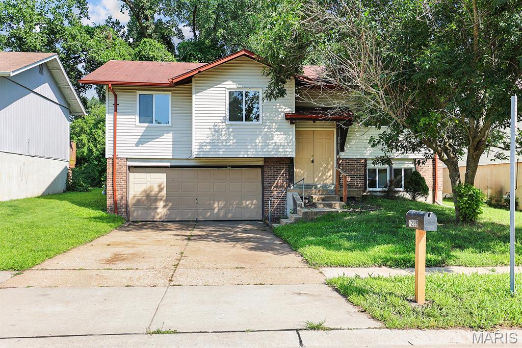 Photo of 3225 Chicory Creek Lane Florissant MO 63031