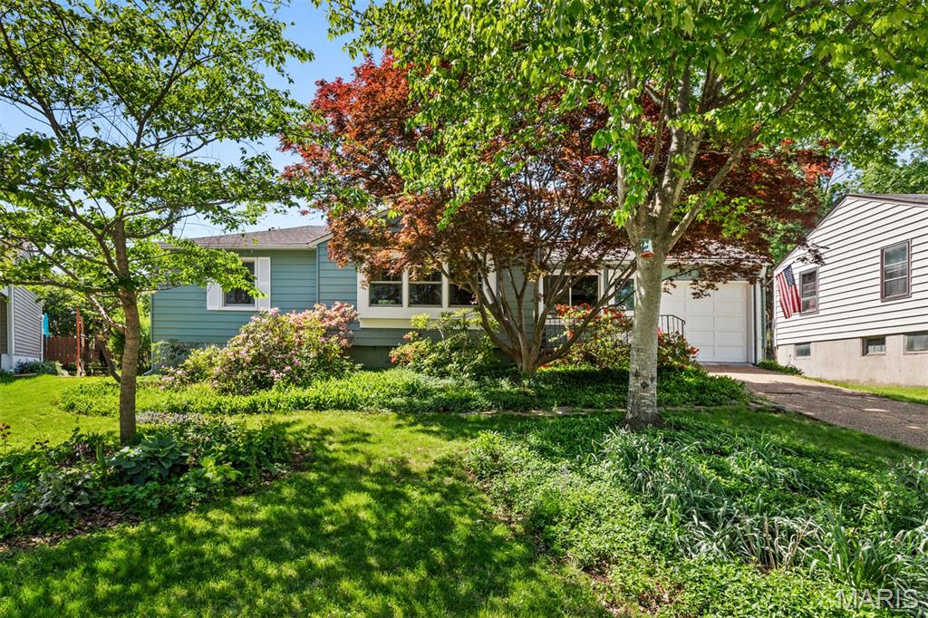 Photo of 9208 Hallock Drive Affton MO 63123