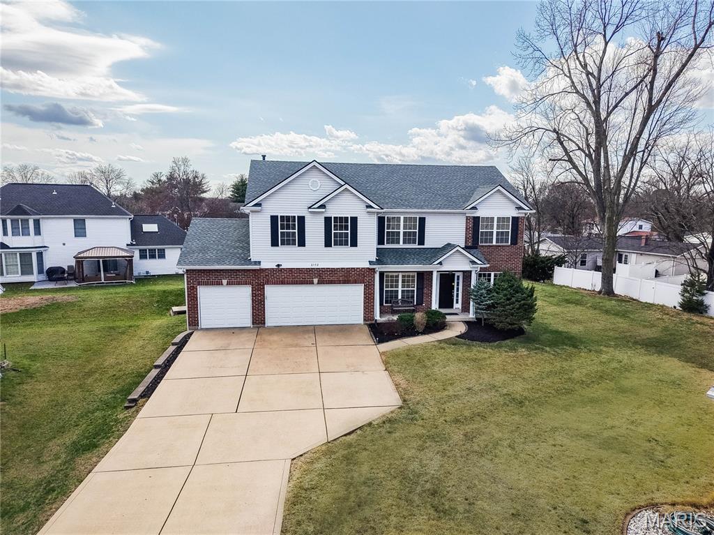 Photo of 2352 The Courts Drive Chesterfield MO 63017