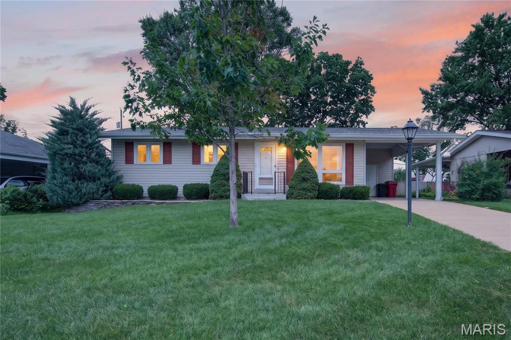 Photo of 11119 Flori Drive St Louis MO 63123
