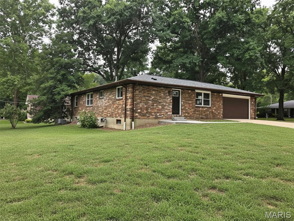 Photo of 1040 Bridgeport Drive Ellisville MO 63011
