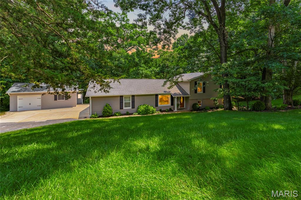 Photo of 12 Hickory Hill Drive O'Fallon MO 63366