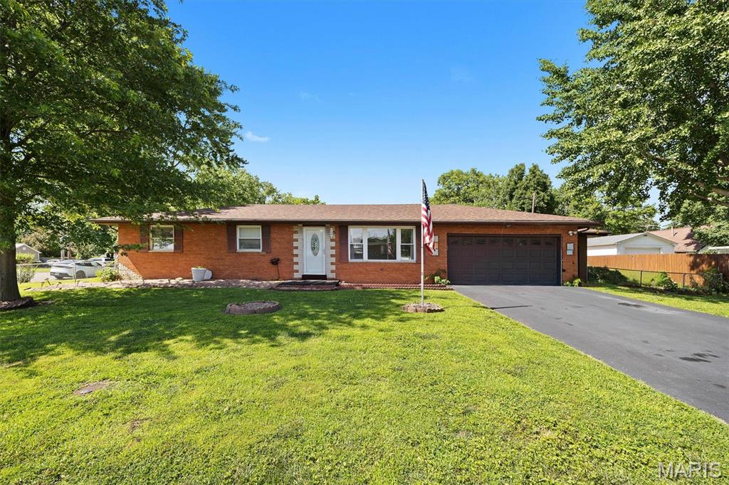 Photo of 3804 John Glenn Drive Granite City IL 62040