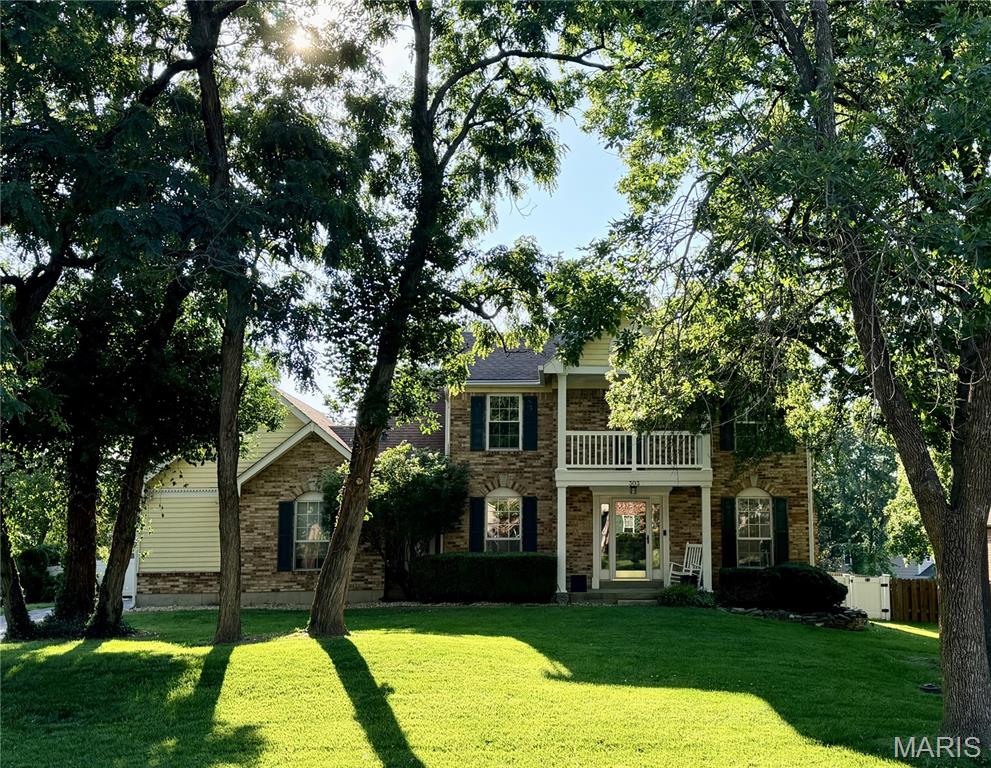 Photo of 303 Fox Briar Lane Ballwin MO 63021