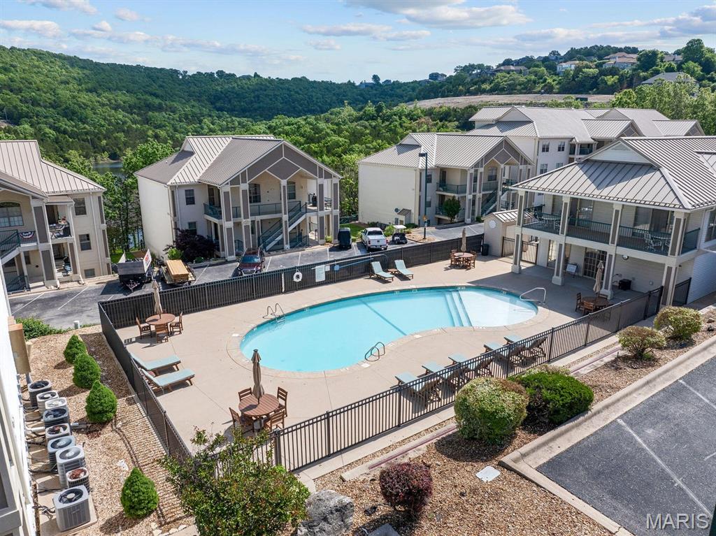 Photo of 135 Upper Emerald Bay Circle #11 Hollister MO 65672