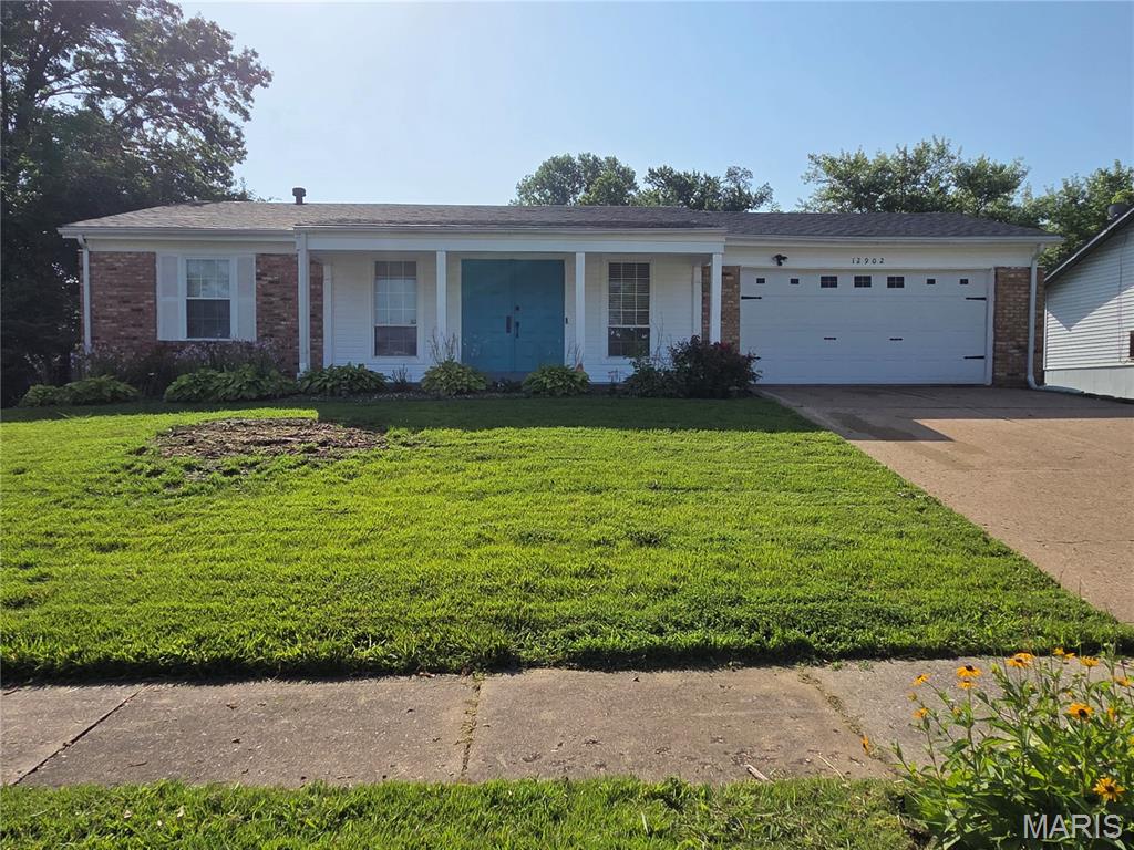 Photo of 12902 Vista Ridge Lane St Louis MO 63138
