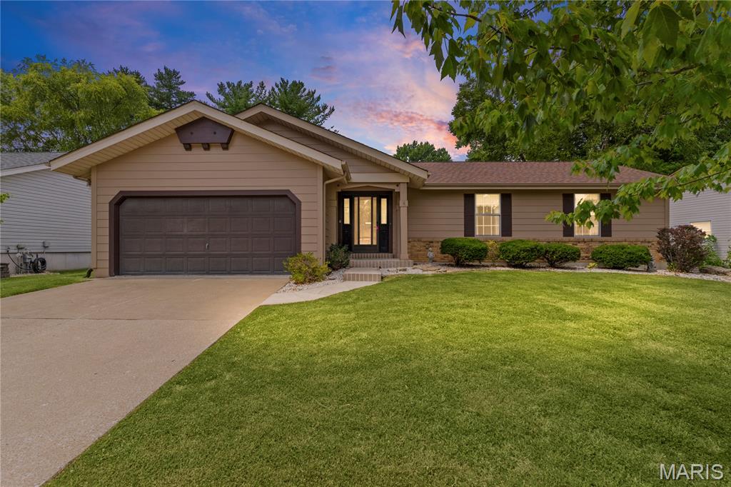 Photo of 2807 Sundowner Drive St Charles MO 63303