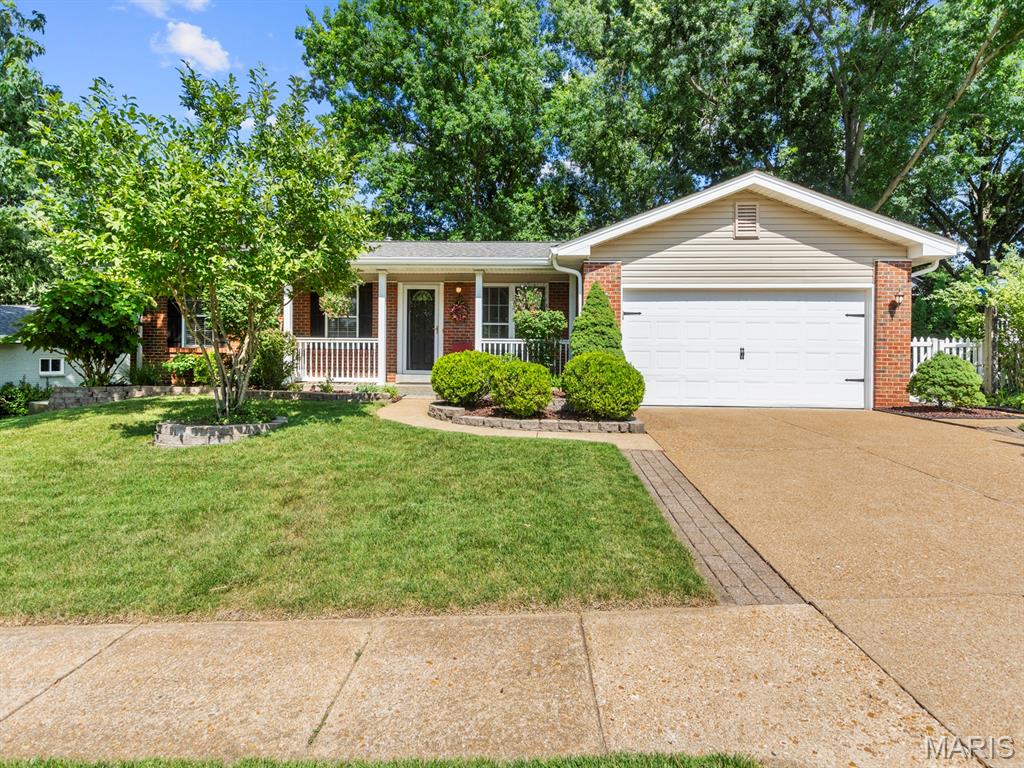 Photo of 7042 Yellow Jacket Place St Louis MO 63129