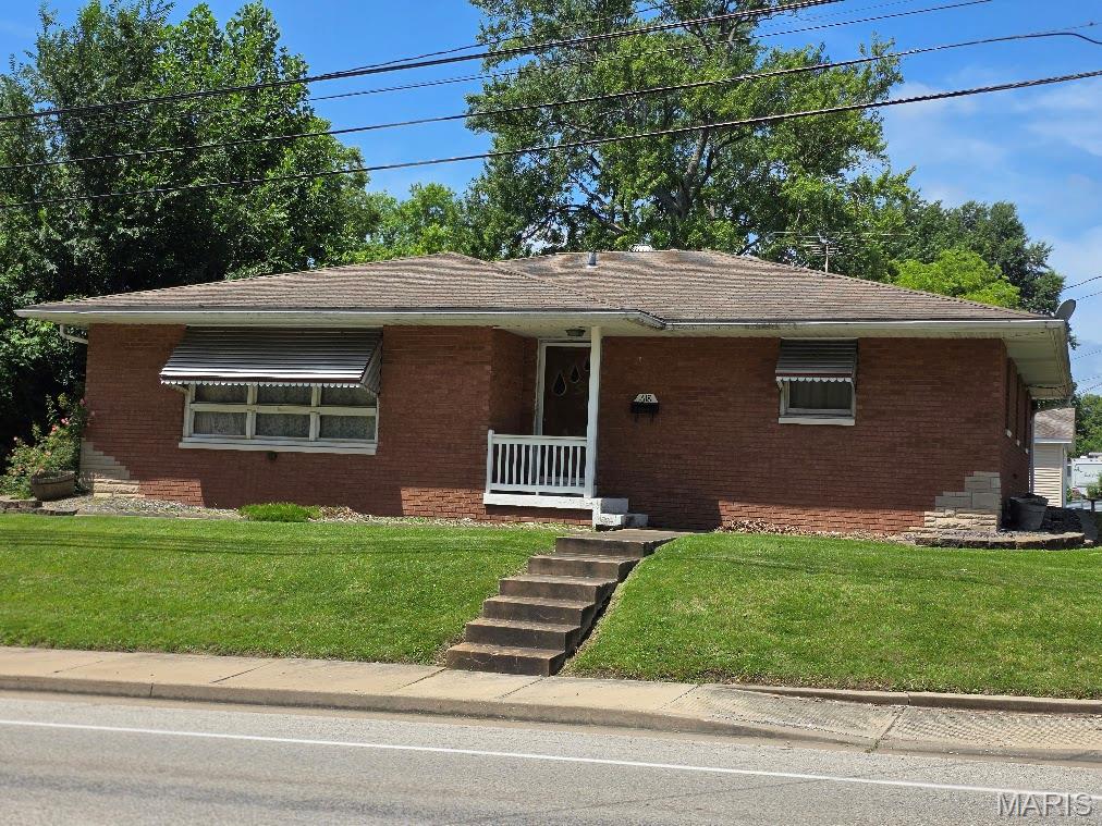 Photo of 618 Poplar Street Highland IL 62249