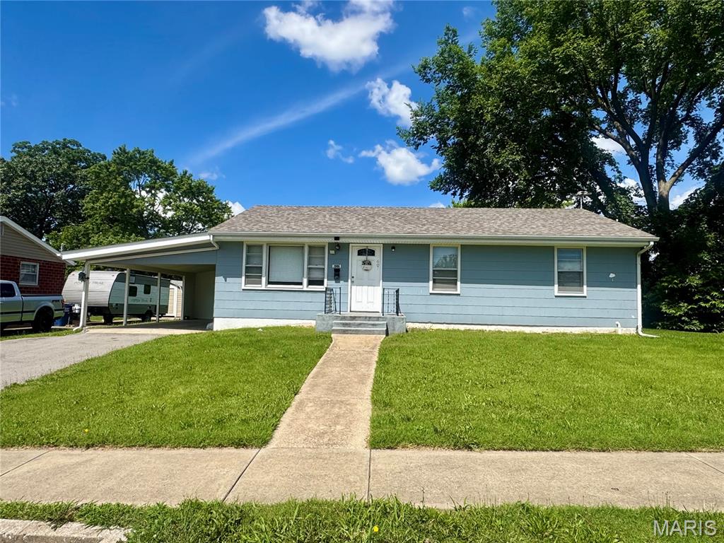 Photo of 607 Steinhagen Road Warrenton MO 63383