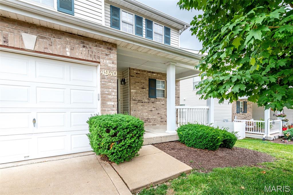 Photo of 4940 Hurstborough Court Hazelwood MO 63042