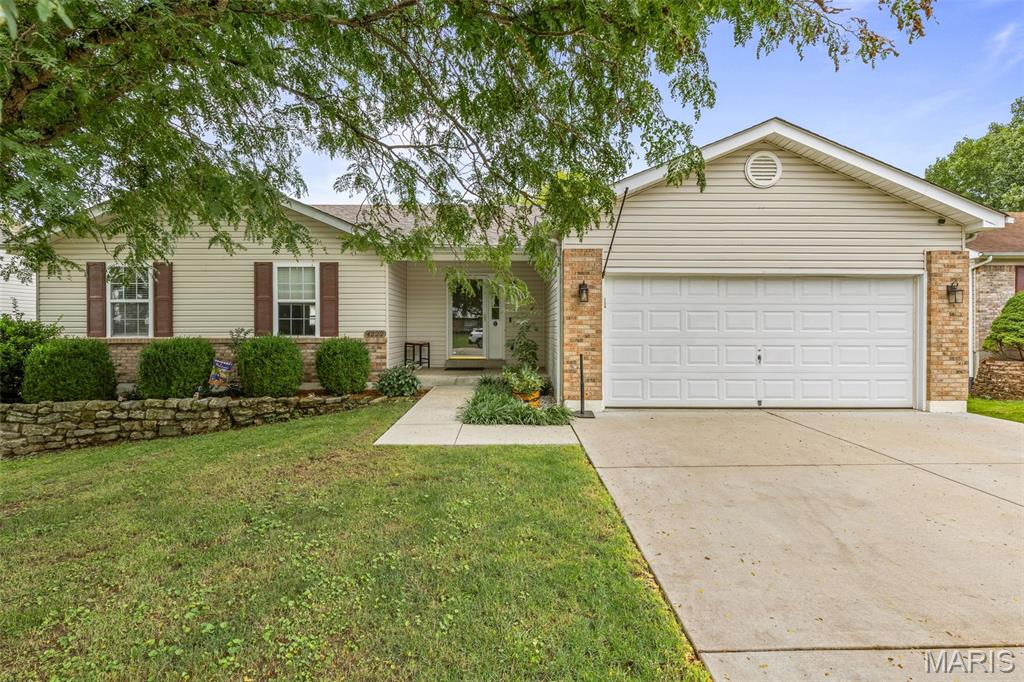Photo of 4222 NW Point Drive House Springs MO 63051