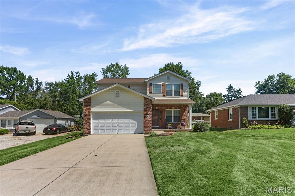 Photo of 410 E Jefferson Street O'Fallon IL 62269