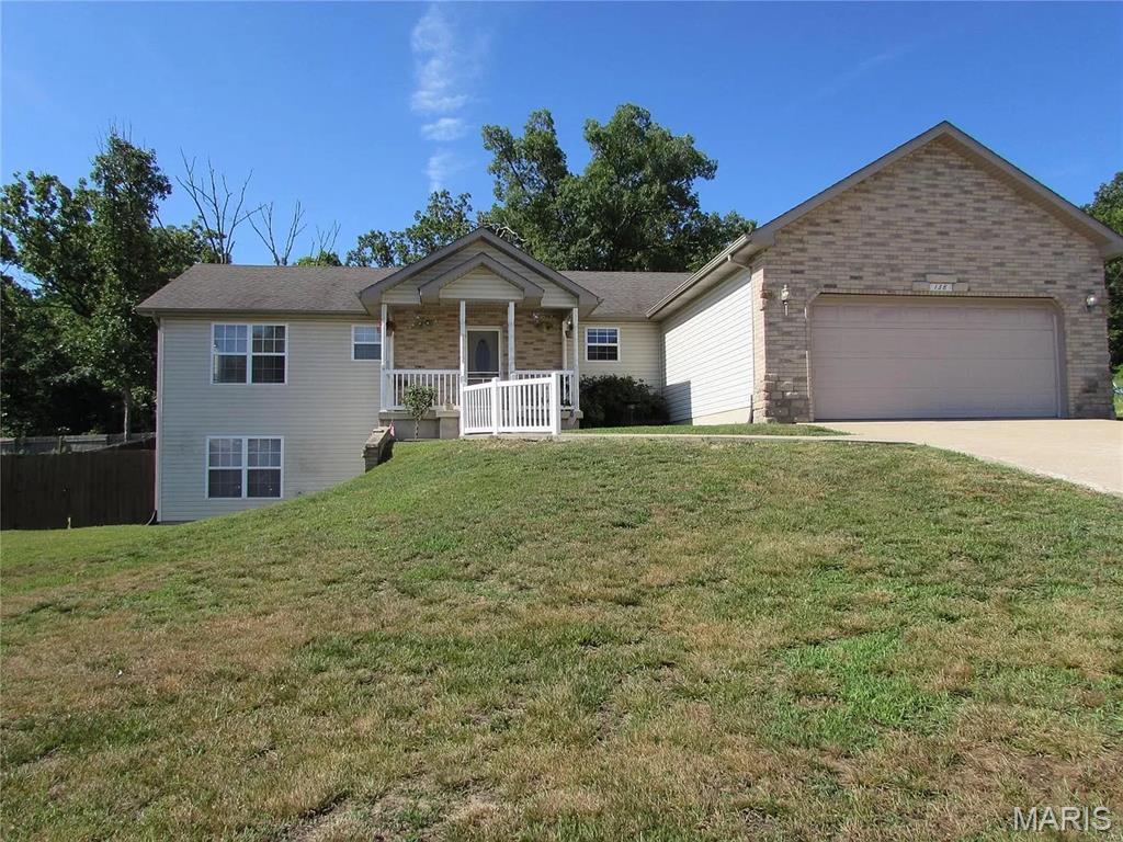 Photo of 138 Lyle Curtis Circle Waynesville MO 65583
